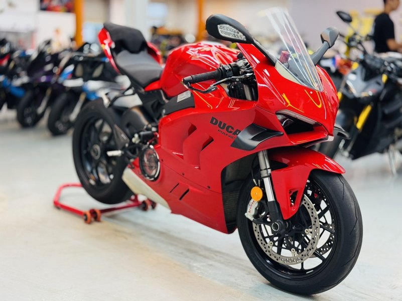 杜卡迪 Panigale V4