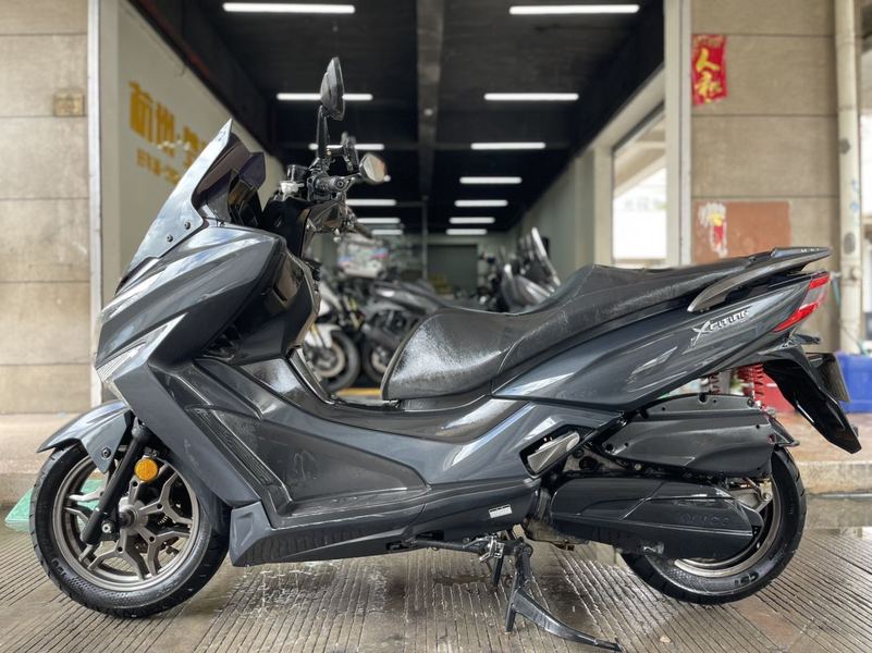 光阳 赛艇 250