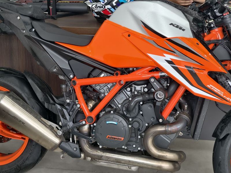 KTMR2R 1290 Super Duke