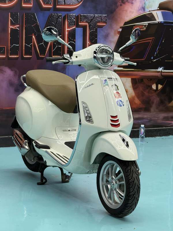 VESPA Primavera 150