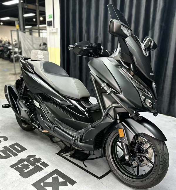 本田WING NSS350(进口)
