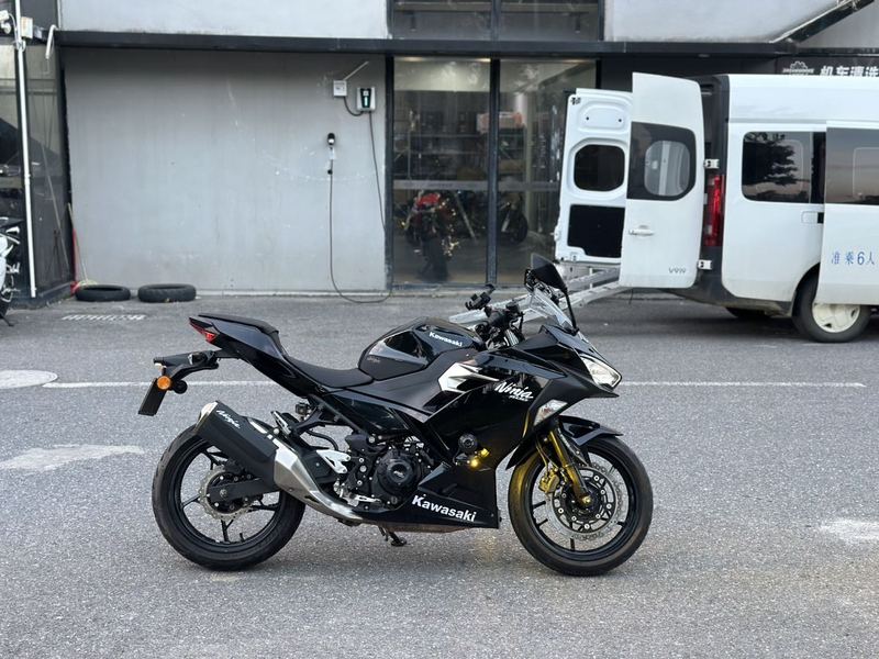 川崎 Ninja 400