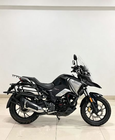 五羊本田 猛鸷 CB190X