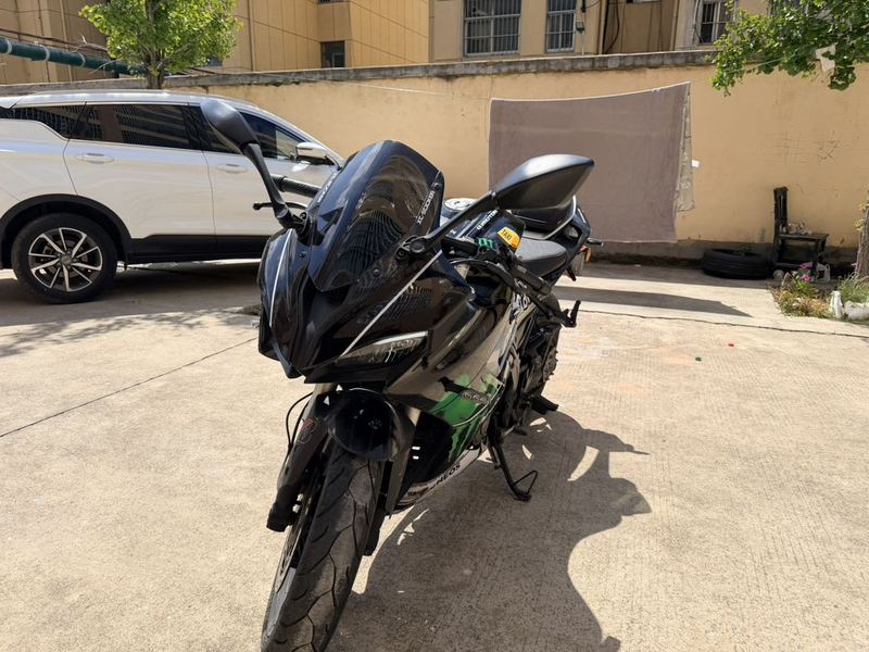 QJMOTOR 赛250
