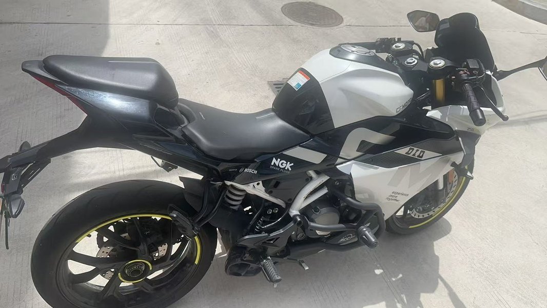 春风 250SR