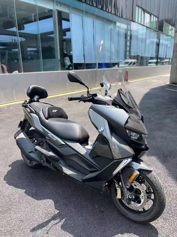 宝马 C 400