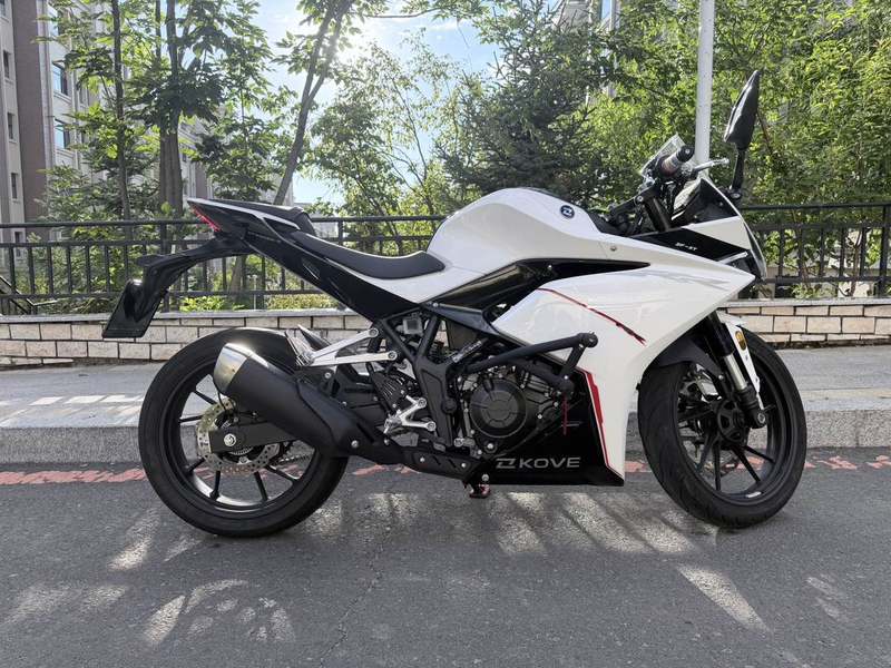 凯越 250RR 刺鸟