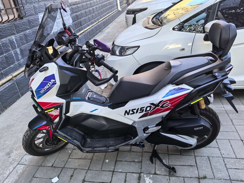 新大洲本田 NS150XC
