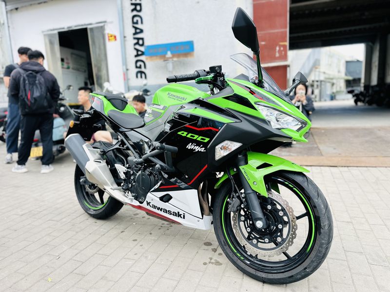 川崎 Ninja 400