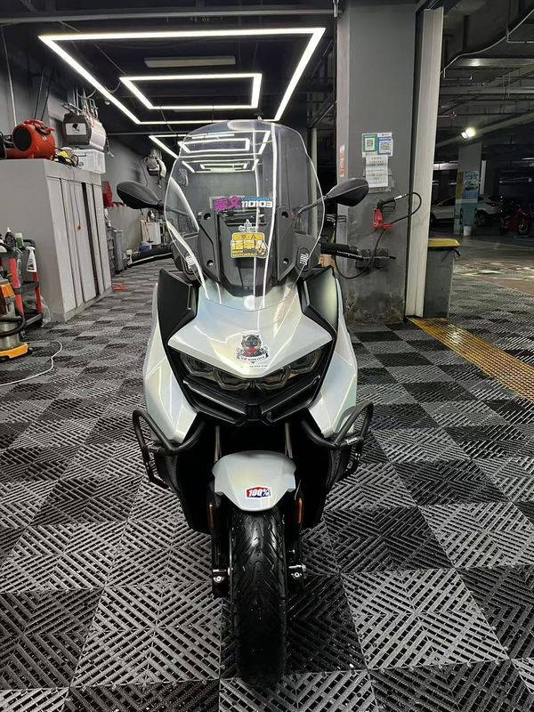 宝马 C 400