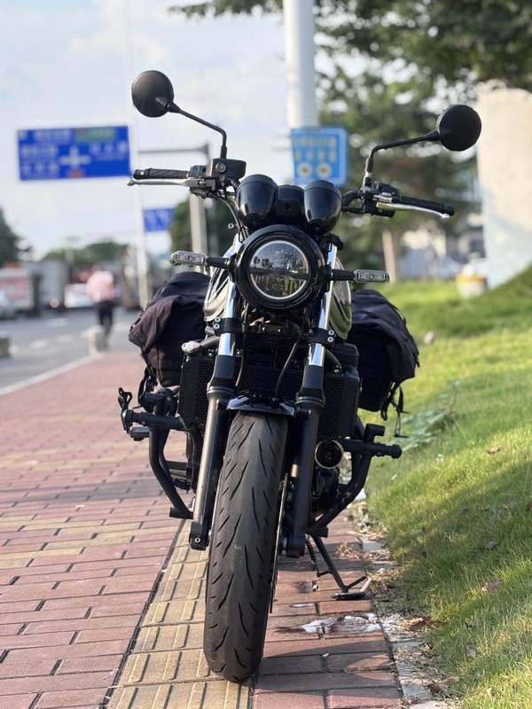 川崎 Z650RS