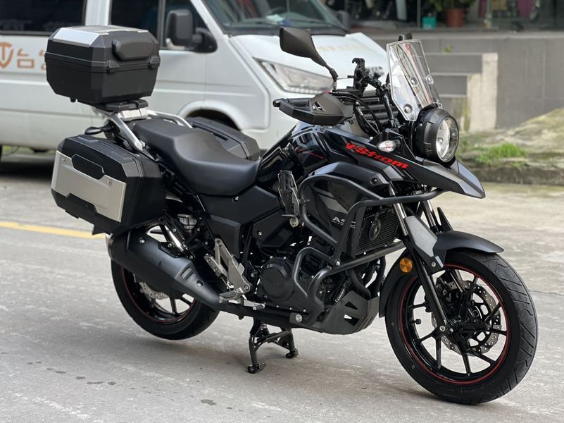 豪爵铃木 DL250