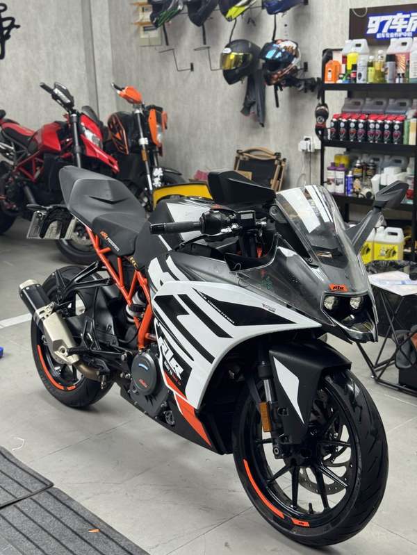 KTMR2R RC 390 