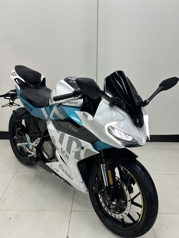 春风 250SR