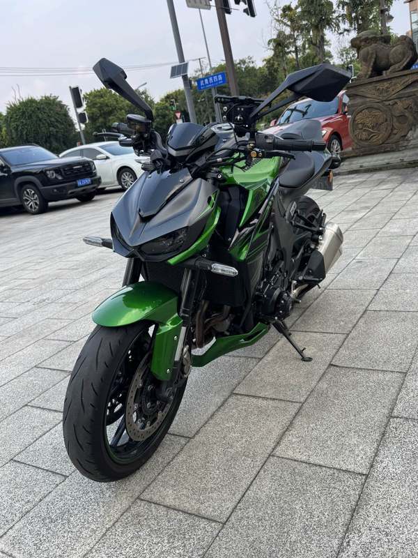 川崎 Z1000