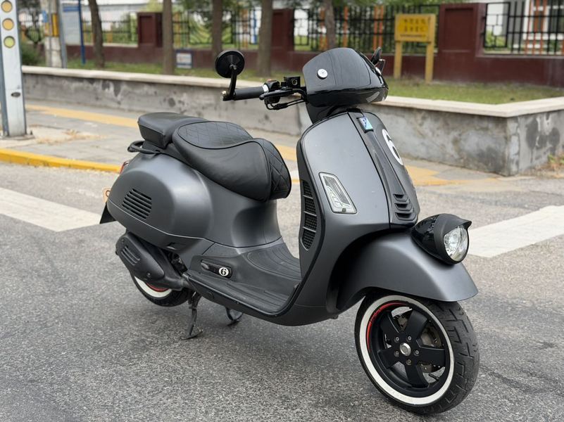 VESPA GTV