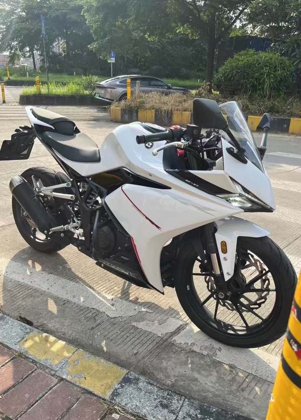 凯越 250RR 刺鸟
