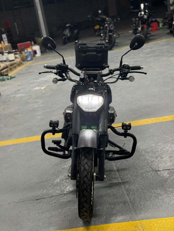 力帆 V16