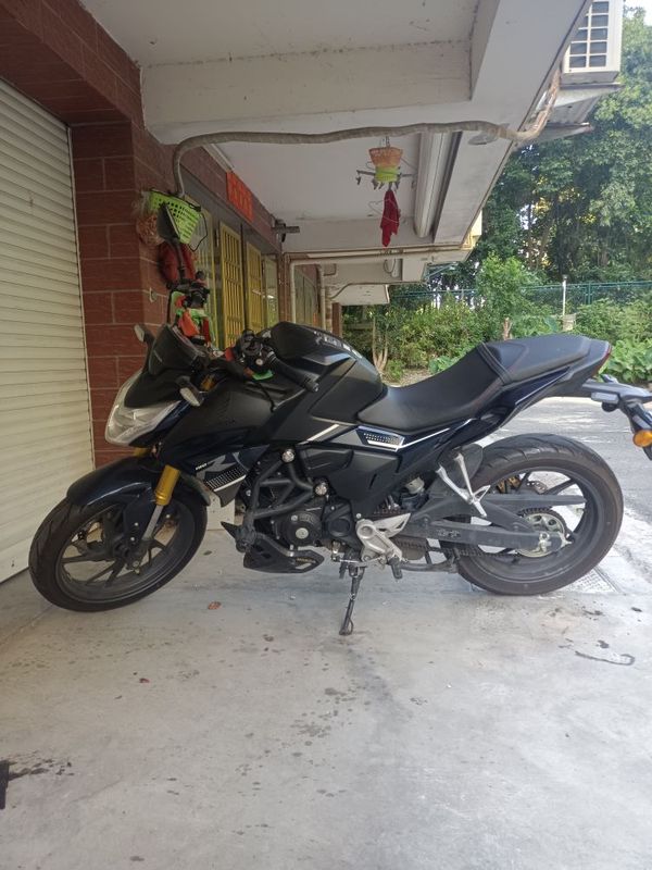 新大洲本田 CBF190R
