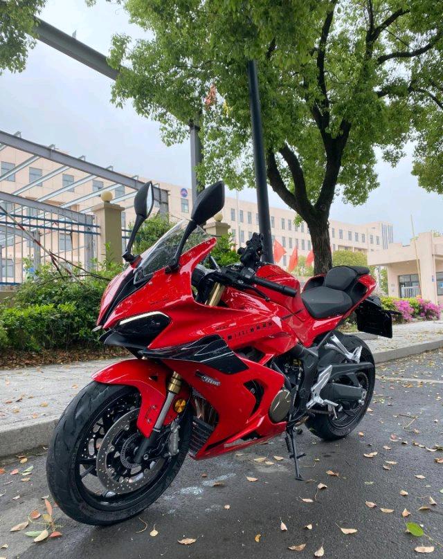 QJMOTOR 赛600