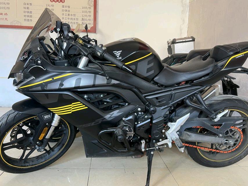 无极 250RR