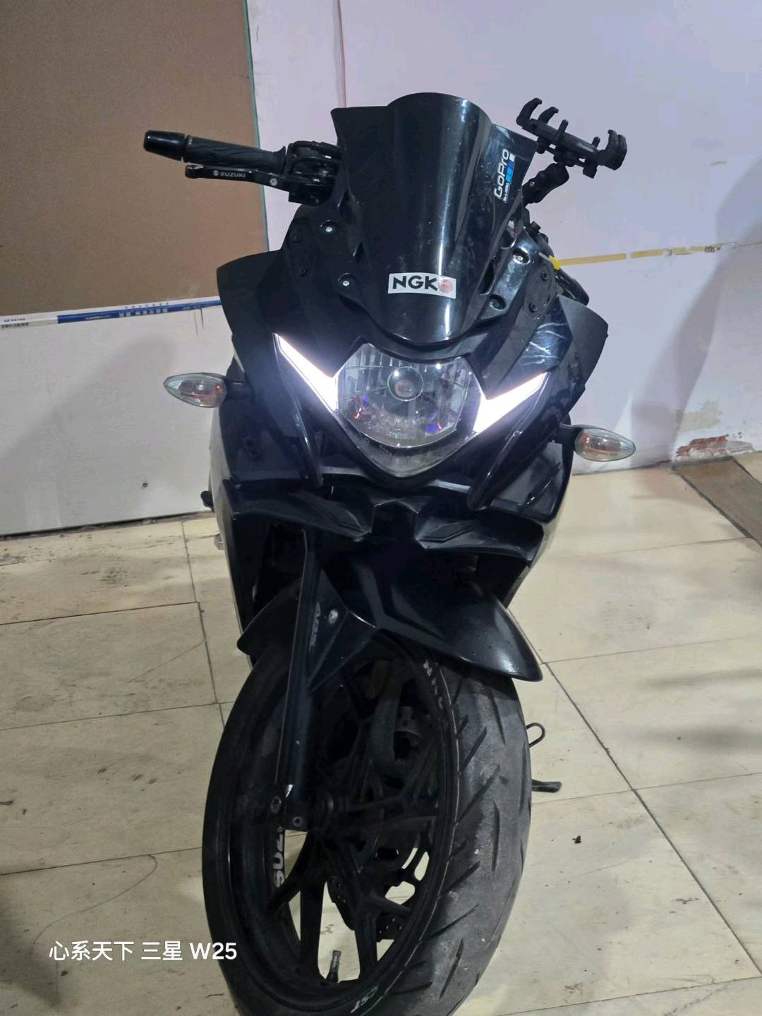 铃木 GSX-8S