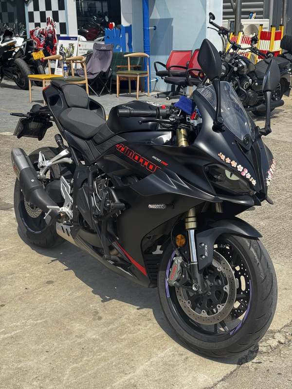 QJMOTOR 赛600