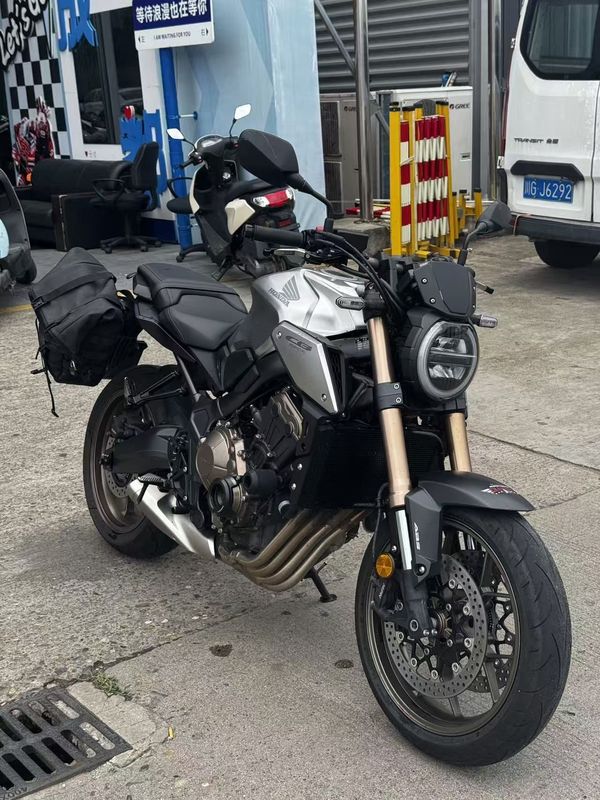 本田DREAMWING CB650R 