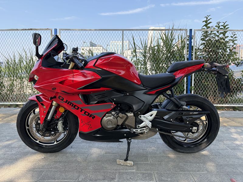 QJMOTOR 赛550