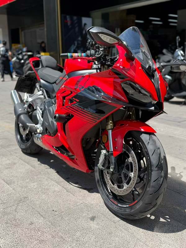 QJMOTOR 赛600