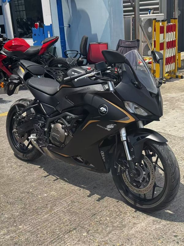 QJMOTOR 赛250
