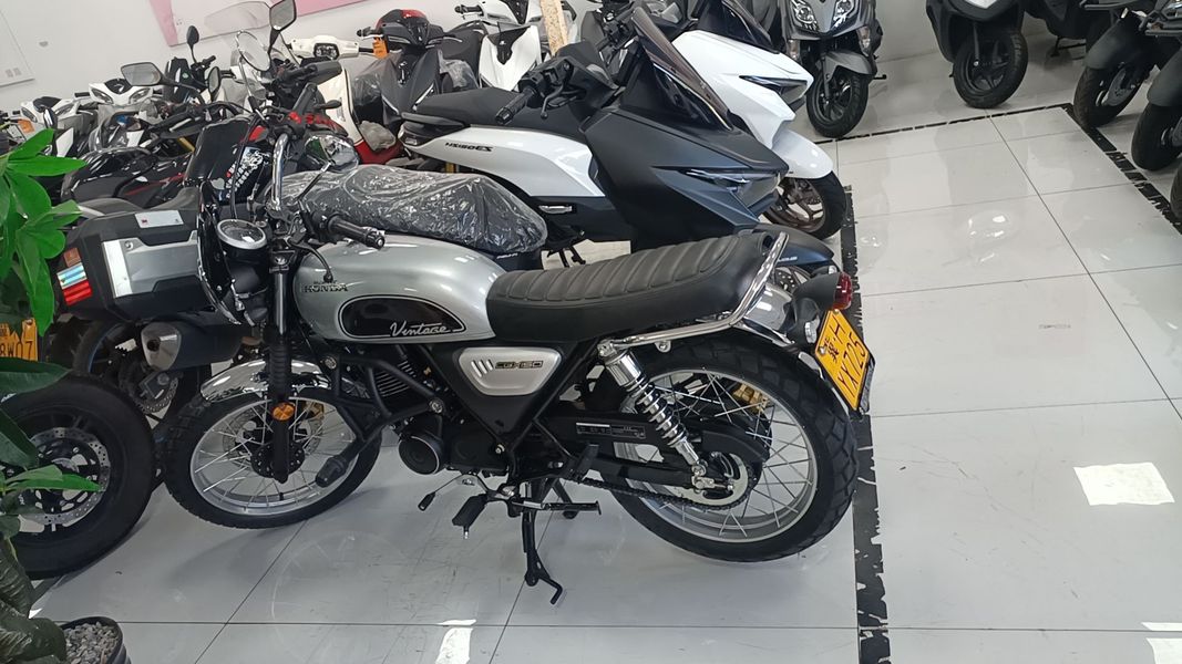 五羊本田 CGX150