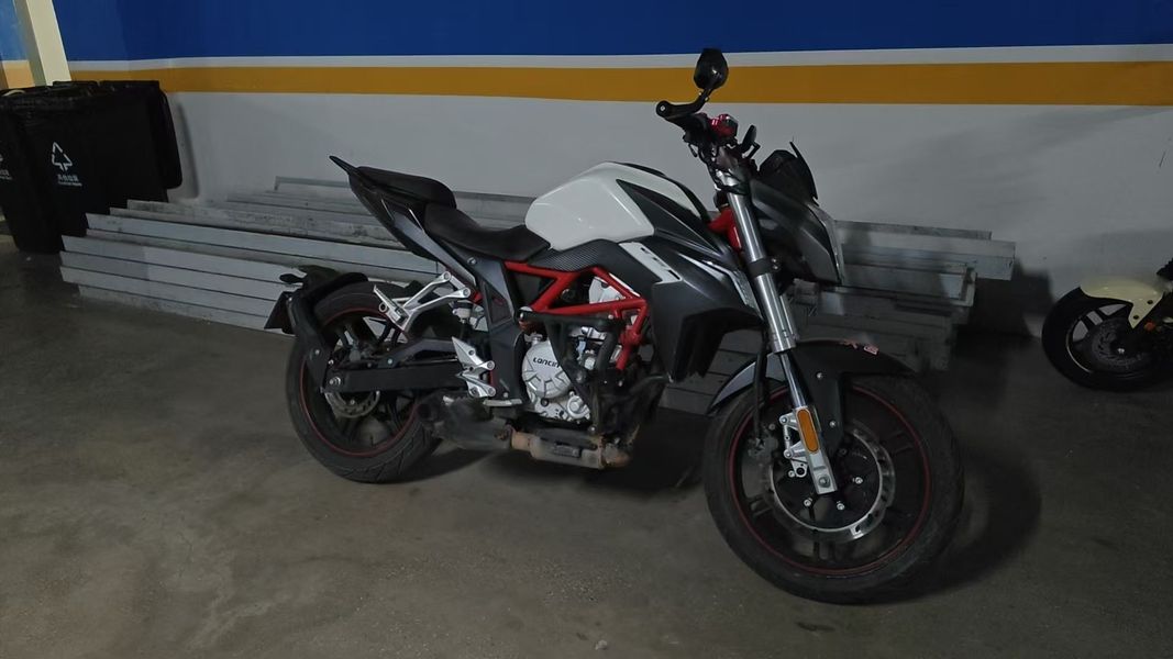 无极 300R