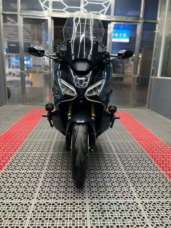 本田DREAMWING NSS750