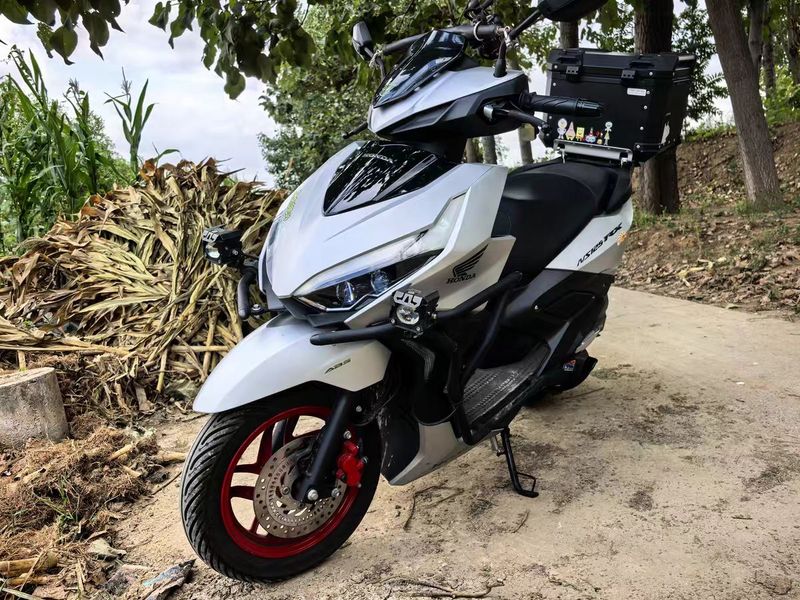 新大洲本田 NS125RX