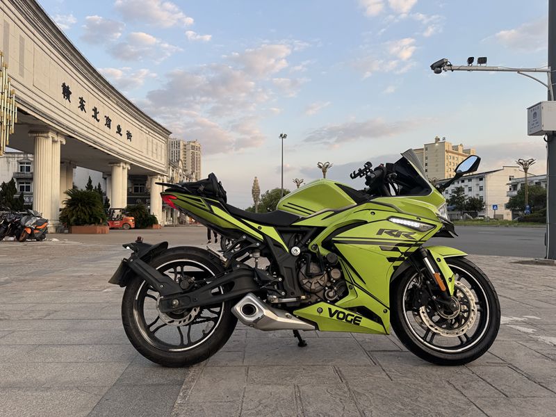 无极 300RR