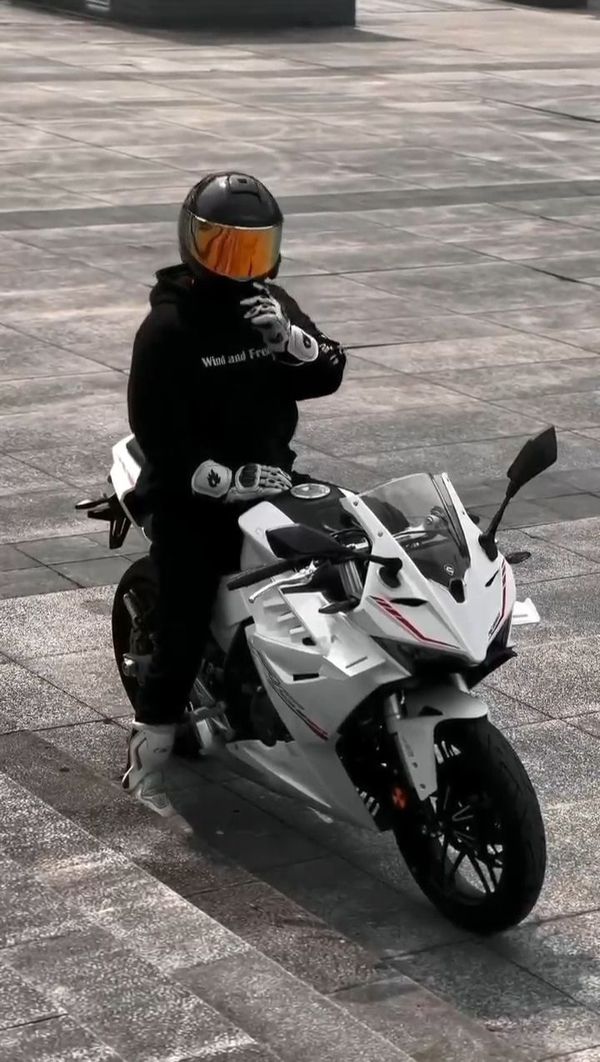 赛科龙 RC250