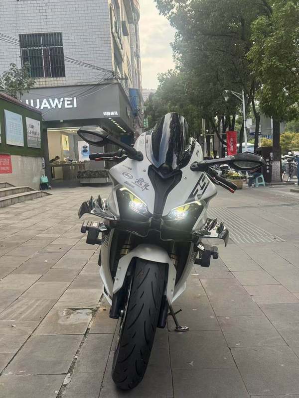 QJMOTOR 赛600