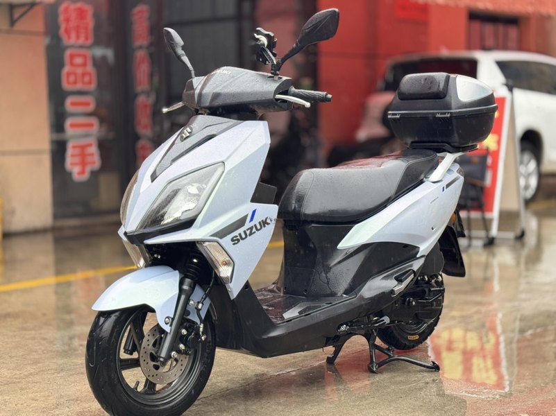 济南铃木 UY125