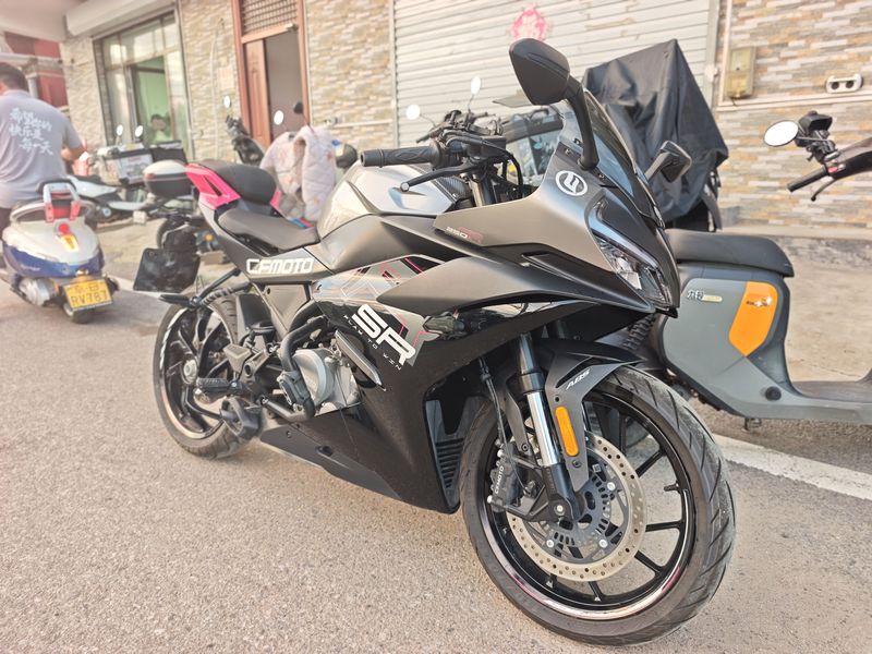 春风 250SR