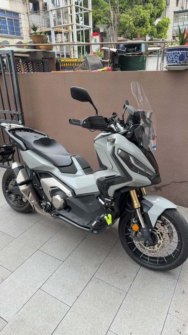 本田DREAMWING X-ADV 750