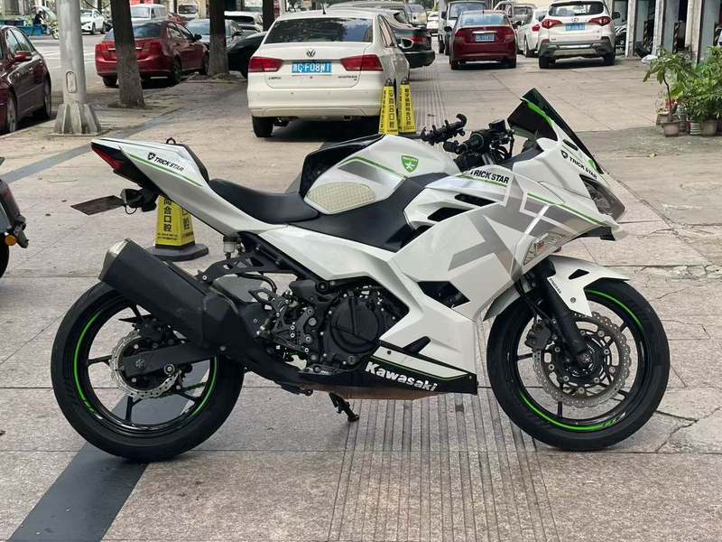 川崎 Ninja 400