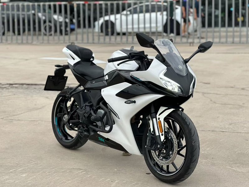 春风 250SR