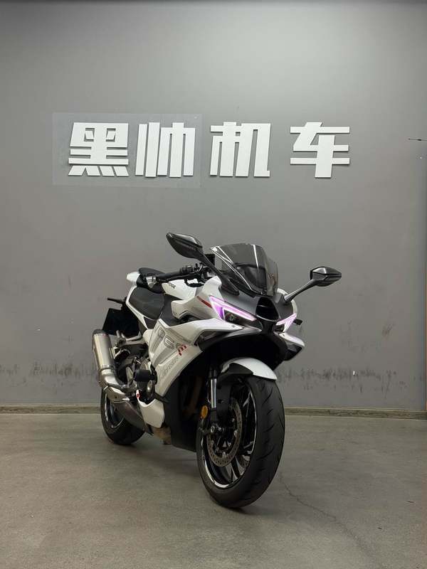 无极 RR500S