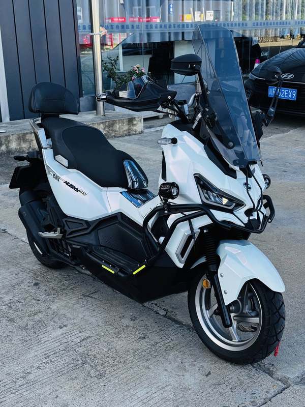 SYM三阳 Husky ADV 150