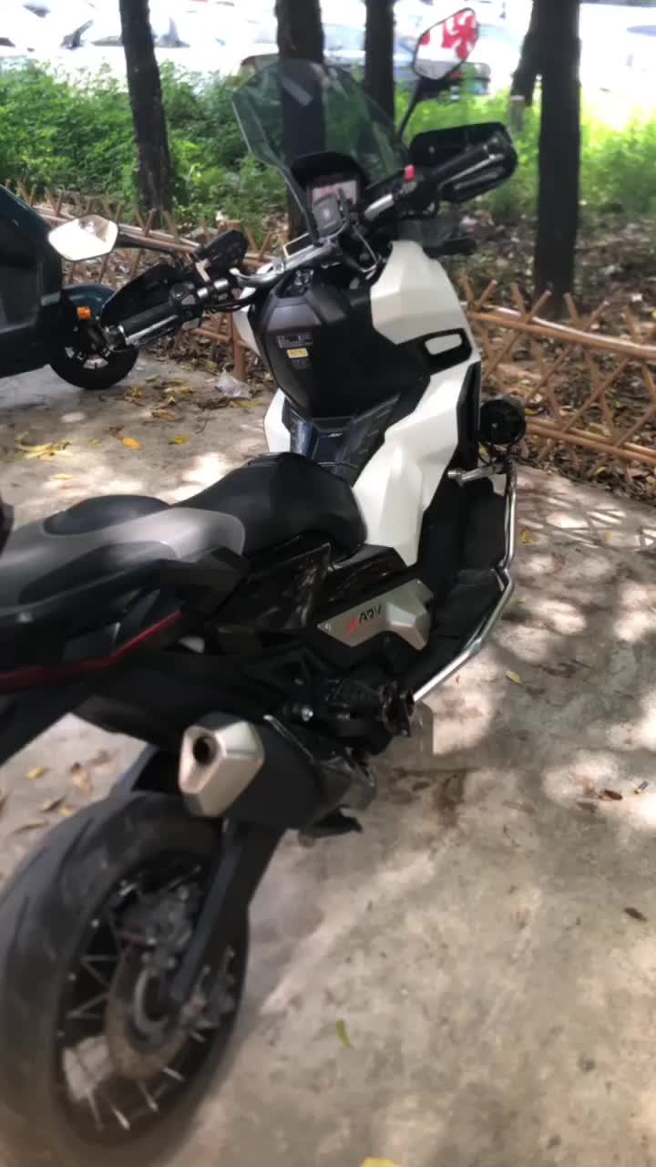 本田DREAMWING X-ADV 750