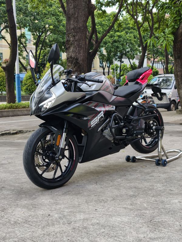 春风 250SR