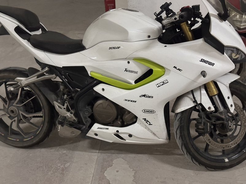 QJMOTOR 赛250