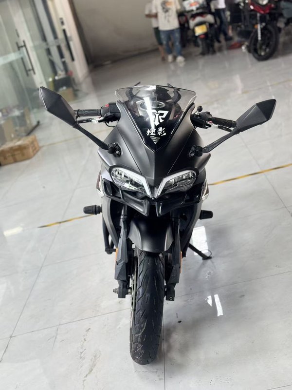 无极 300RR
