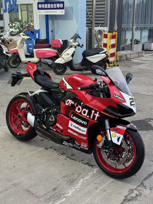 杜卡迪 Panigale V2